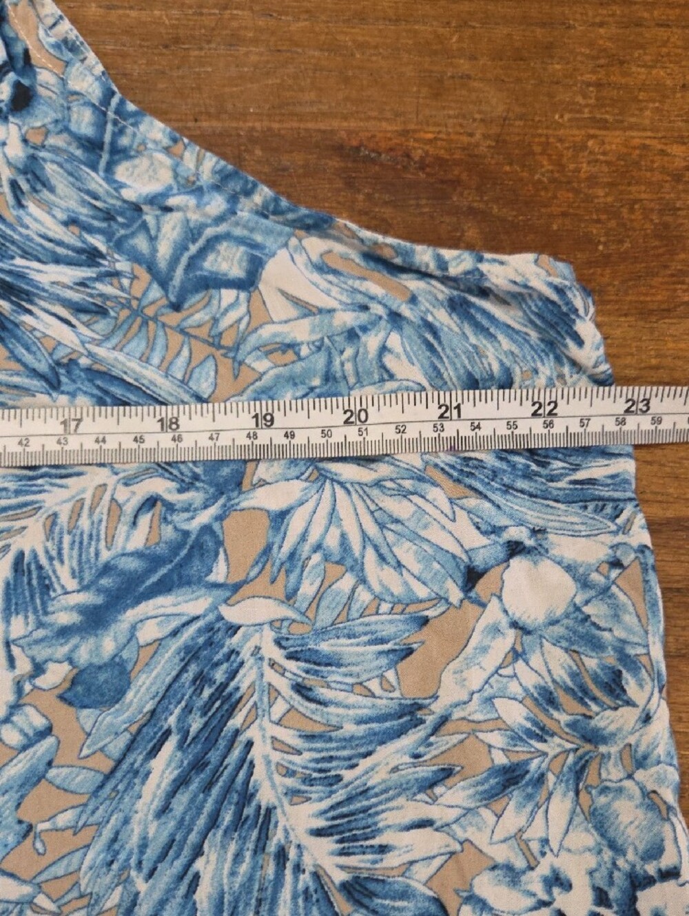 Simply Noelle Tropical Racerback Tank - Picture 3 of 6